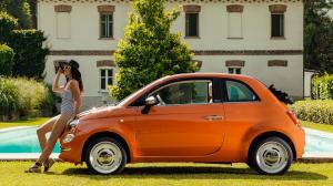 Fiat 500C Anniversario 2017 года 